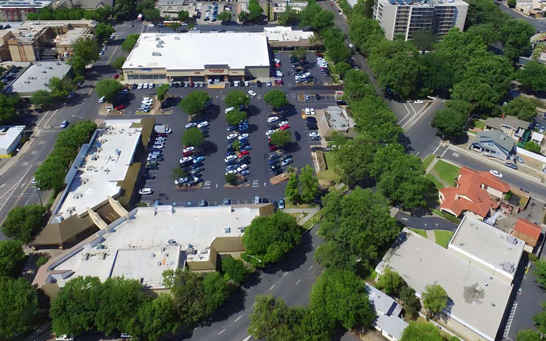 Shops at Lincoln School