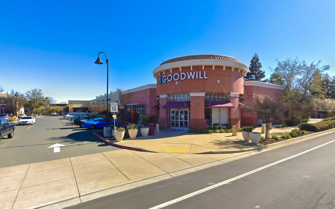 Shady Willow Plaza